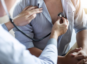 POSLE 200 GODINA MENJA SE IZGLED STETOSKOPA: Doktori će za 15 sekundi moći da otkriju opasna srčana oboljenja! (FOTO)