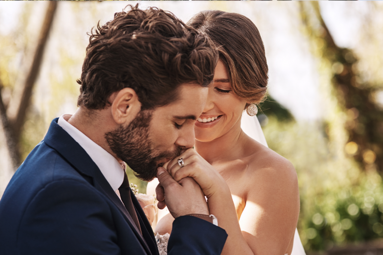 TRI DANA PRE VENČANJA JE SAZNALA DA JU JE VERENIK PREVARIO NA MOMAČKOJ VEČERI, ALI SE IPAK UDALA ZA NJEGA: A posle dve nedelje mu je priredila pakao!