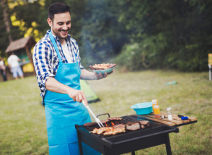 TIHI UBICA NA TANJIRU: Ovo su 4 najgore vrste mesa koje možete da izaberete - jedna najviše šteti srcu,  a Srbi je tamane!