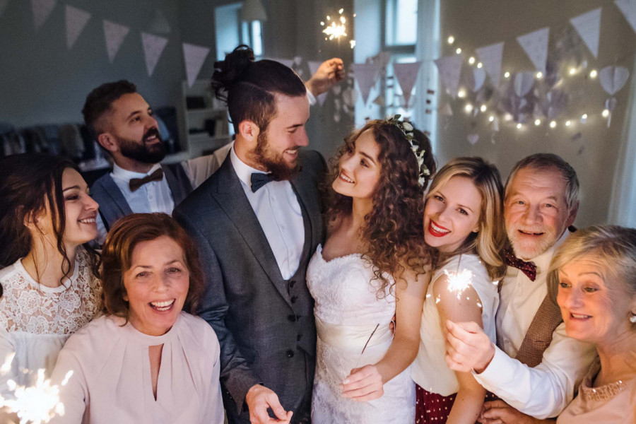 OVO JE MOJ DAN, A NE TVOJ, MLADA ZANEMELA KADA JE SHVATILA DA MAJKA ŽELI DA JOJ "OTME" VENČANJE! Zbog ovog majčinog poteza, svi se krste