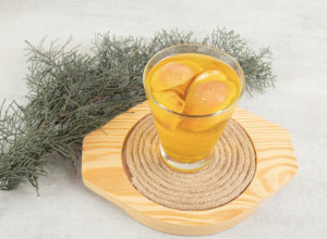 OVAJ ČAJ JE ZABORAVLJENO BLAGO I SVI GA MORATE IMATI KOD KUĆE: Pomaže kod probave i nadutosti, bogat je vitaminom C i za imunitet je čudo!