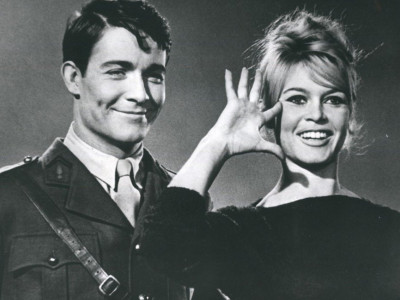 Nasmejana Brižt Bardo