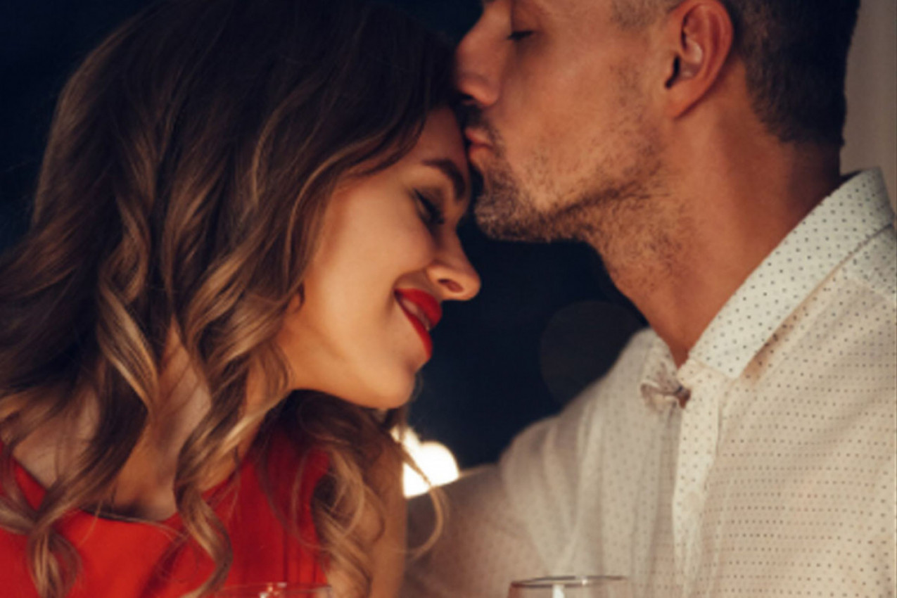 PRIREDITE MU VEČE ZA PAMĆENJE: Muškarci ovo obožavaju, desiće se eksplozija strasti!