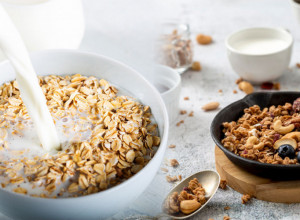 ŠTA STVARNO TOPI SALO - musli ili ovas? Ovo je jedini pravi odgovor