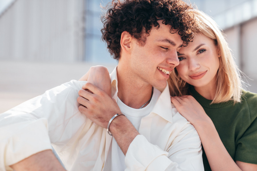 KARINA JE SA SVEGA 15 GODINA RODILA BLIZANCE: "Ljudi mi govore da je moj život jadan, ali ne znaju pravu istinu!" (VIDEO)