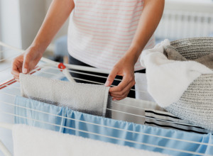 Super TRIK: Na ovaj način ubrzaćete SUŠENJE VEŠA u kući