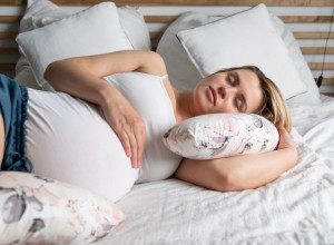 HRČETE u trudnoći? Ovih 5 SAVETA mogu da POMOGNU, ali u jednom slučaju morate kod LEKARA