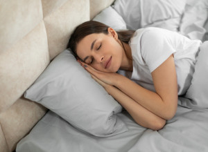 Kako vam JASTUK tiho i trajno UNIŠTAVA VRAT, a da toga niste ni svesni