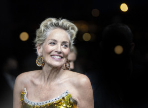 Na muškarcima je da uče druge muškarce kako treba da se ponašaju.