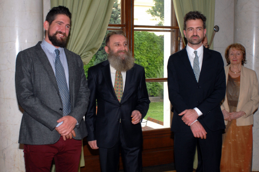 Ko je SRPSKI PRINC koji se oženio u Španiji:  Savršenih manira, obrazovan i strastven u svemu što radi, ma srpski zet za poželeti!