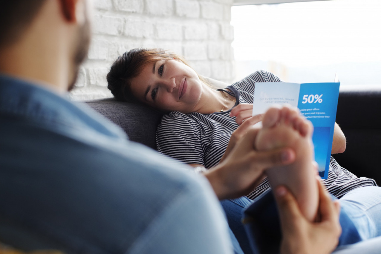 OPUŠTANJE koje počinje njegovim dodirom: Savršena MASAŽA STOPALA u  četiri koraka