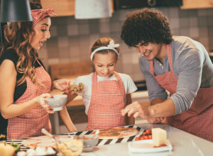 Dodajete ovaj ZAČIN jelu svaki dan - a da li znate šta sve radi vašem organizmu?