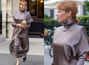 Pamela Anderson zablistala na Nedelji mode u Parizu u saten haljini i novom stilu