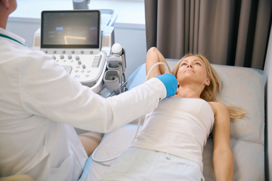 Ovo su najveće ZABLUDE o RAKU DOJKE: Da li je grudnjak sa žicom RIZIČAN, a kako utiču ove NAMIRNICE?