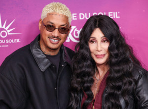 Pevačica (79) raskinula sa 40 godina mlađim dečkom! Raspušteno ponašanje je dozvolila, ali preko ovog nije mogla da pređe