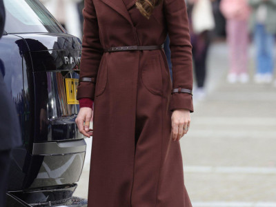 Bordo kaput je uvek u trendu