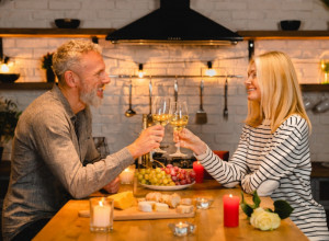 Napustila sam muža jer nije hteo da ide na večeru sa mnom: Možda mislite da sam luda, ali nisam mogla dalje!