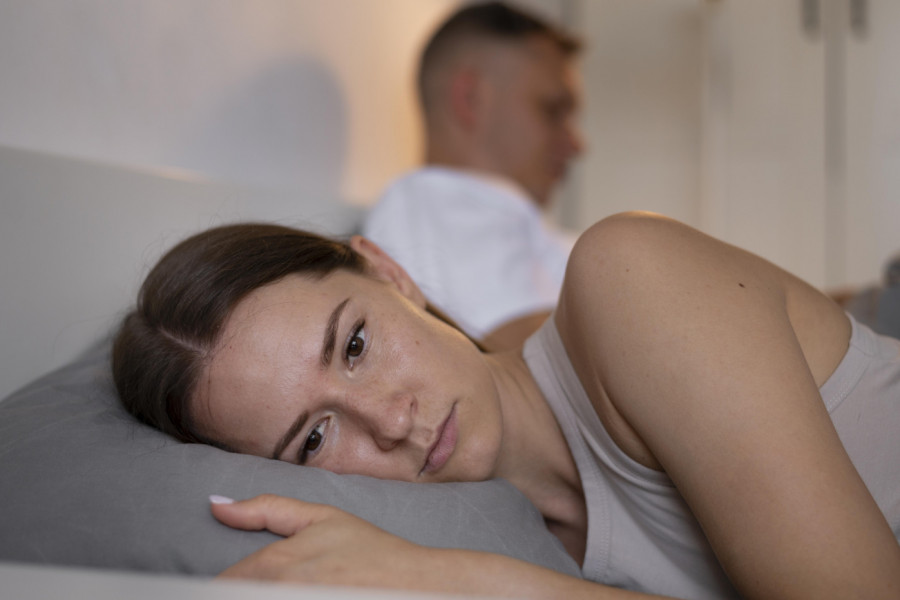 Satima sam se spremala za INTIMAN ODNOS sa dečkom, ali ono što je radio tokom noći potpuno me je slomilo