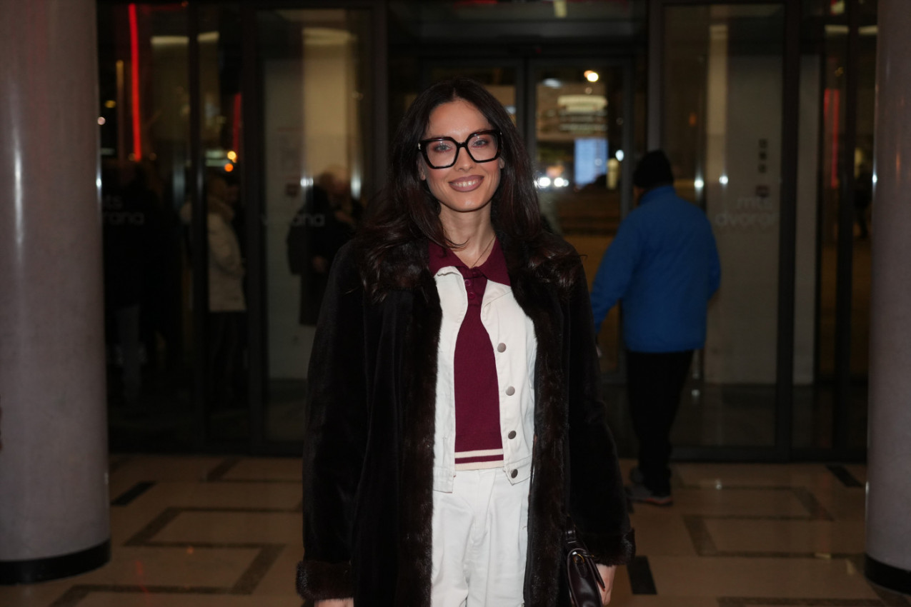 Učili su me da je PORODICA SVETINJA i da smo UVEK tu jedni za druge: Najiskrenija ispovest MIRKE VASILJEVIĆ