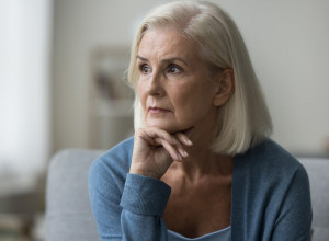 Naučnici konačno otkrili zašto su ŽENE podložnije DEMENCIJI: Dve trećine obolelih od ALCHAJMERA čini lepši pol