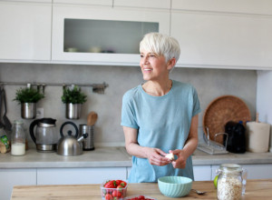 Hrana koja ČUVA MOZAK: 5 namirnica koje pomažu pamćenju i sprečavaju pojavu DEMENCIJE