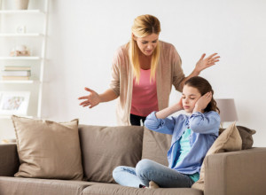 Najčešće GREŠKE roditelja koje podstiču NEPOSLUŠNOST kod dece