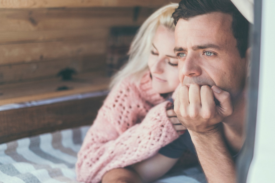 Zabranjena strast: Upustio sam se u tajnu vezu sa ćerkinom drugaricom, koja je DUPLO MLAĐA od mene!