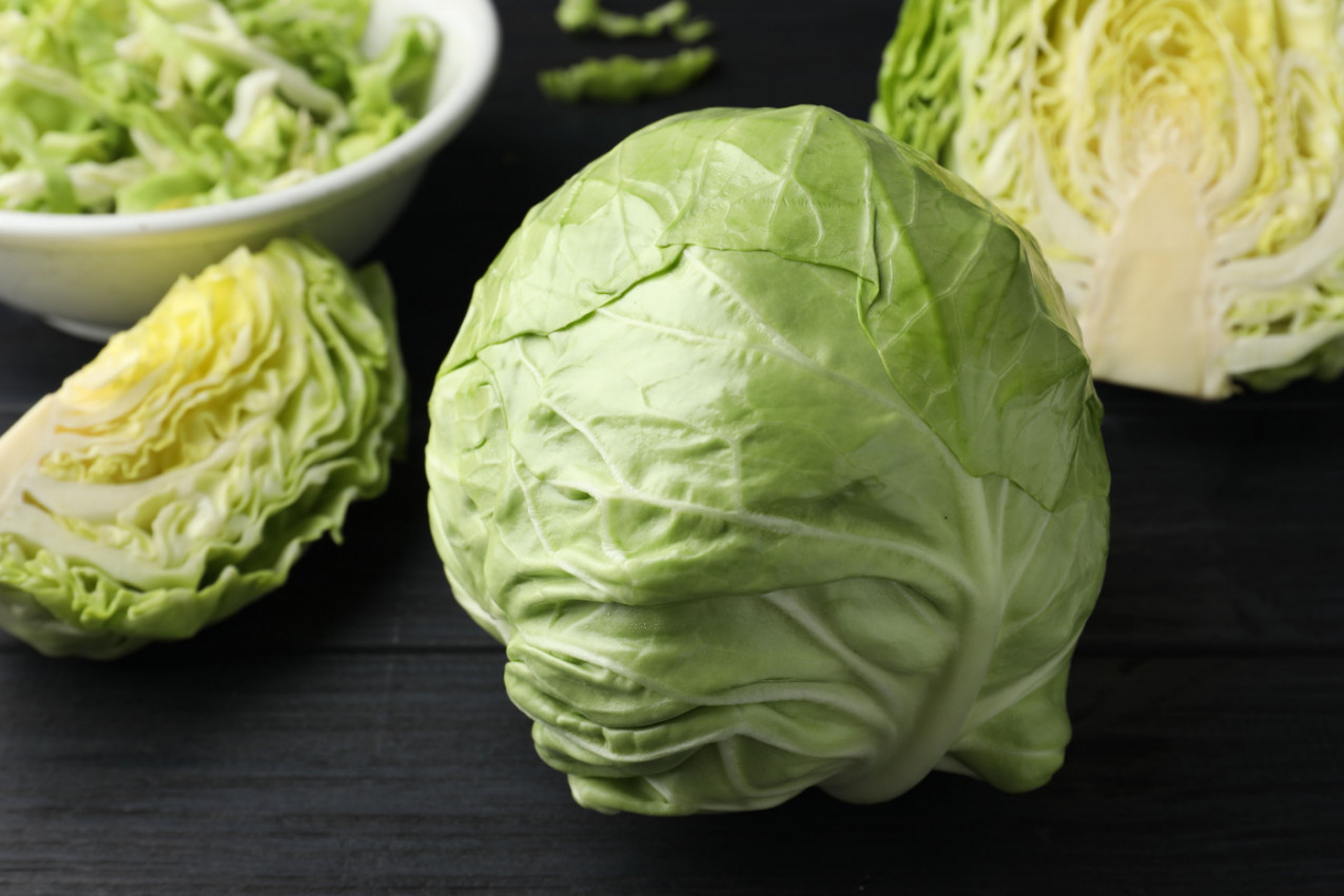 Ne nasedajte na izgled: Ova sorta kupusa NIJE ZA KISELJENJE - raspadne se u kaci!