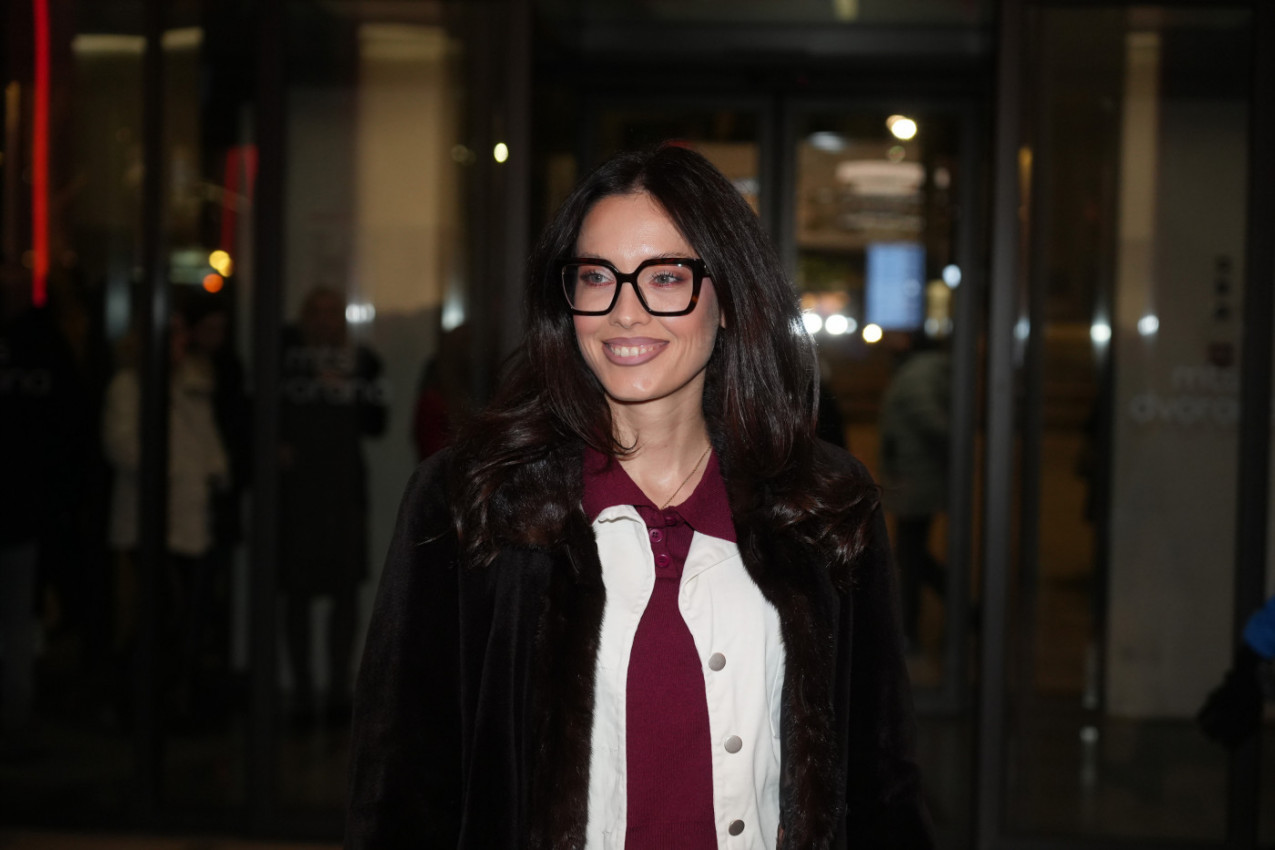 MIRKA VASILJEVIĆ otkrila tajni trik uz koji ima savršenu liniju posle čak 4 porođaja: Spas je i za telo i za DUŠU! (FOTO)