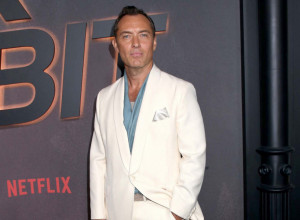 Zovu ga najvećim holivudskim preljubnikom: Ima sedmoro dece sa čak 4 žene, a Sijenu Miler je varao sa dadiljom! (FOTO)