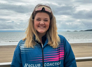 Otišla je na pregled i nije ni slutila šta joj viri iz farmerki - sada njen blam gleda na hiljade ljudi! (VIDEO)