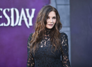 Ketrin Zita Džons zasenila sve u ultra mini haljini, a noge su joj za čistu desetku u izazovnom stajlingu (FOTO)