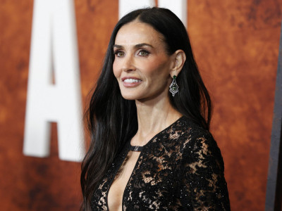 Za ovaj događaj Demi je odabrala Gučijev čipkani kombinezon