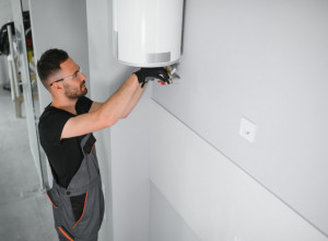 Električar Rade savetuje: Ovaj potez kada uključujete BOJLER, može prepoloviti vaš RAČUN ZA STRUJU