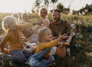 Pet rečenica koje svako dete želi da čuje od roditelja