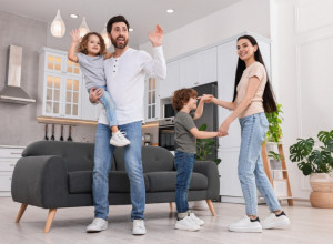 Vreme kod kuće: 5 društvenih igara koje spajaju celu porodicu