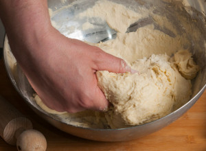 Recept za ludo testo koje traje 7 dana: Spremite bilo šta od njega - ukus je SIGURNO lepši nego iz pekare