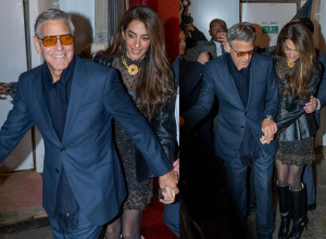 Džordž i Amal Kluni očarali Pariz: Fanovi ih okružili, ali oni blistali kao nikad