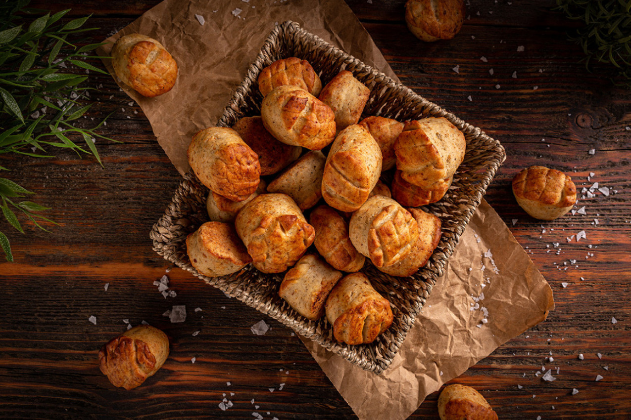 Pogačice sa čvarcima: Meke i ukusne, savršene da počnete dan