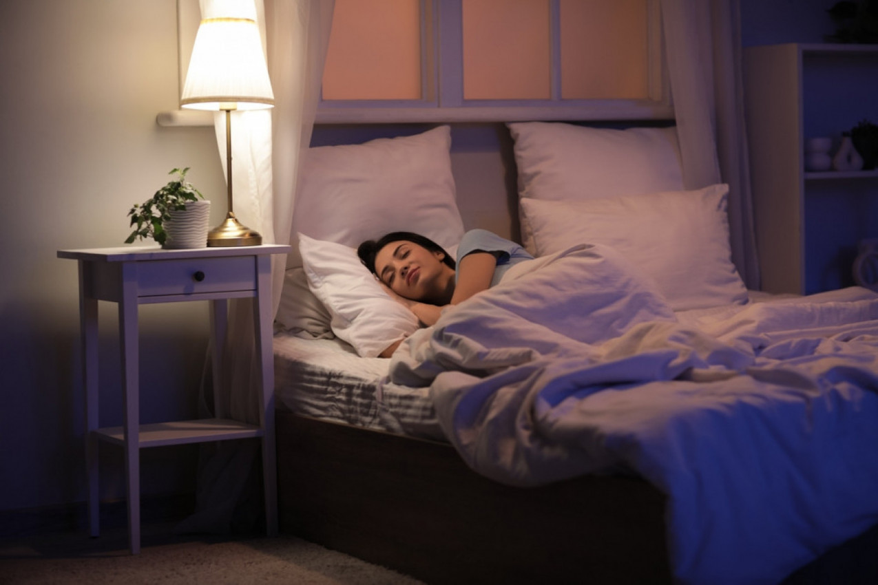 Zbog ovoga vas bole leđa i kolena: Idealna VISINA KREVETA rešava problem, a evo koja je!