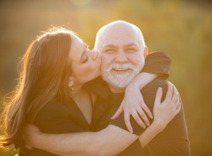Godine su samo broj: Ona ima 23, on 56 - svi misle da su otac i ćerka, ali oni se ludo vole