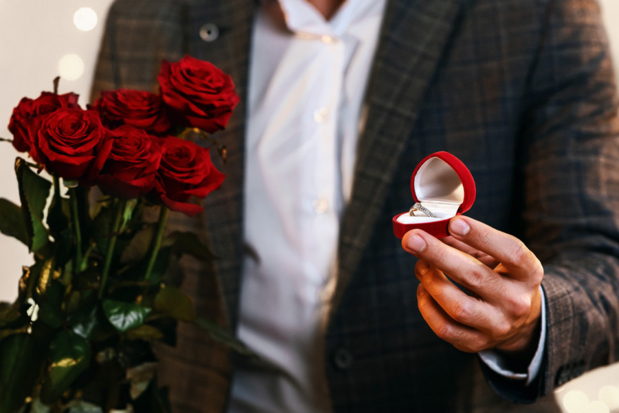 PROSIDBA na društvenim mrežama koja je osvojila svet: Kada čujete njihove godine, vratiće vam VERU U LJUBAV! (VIDEO)