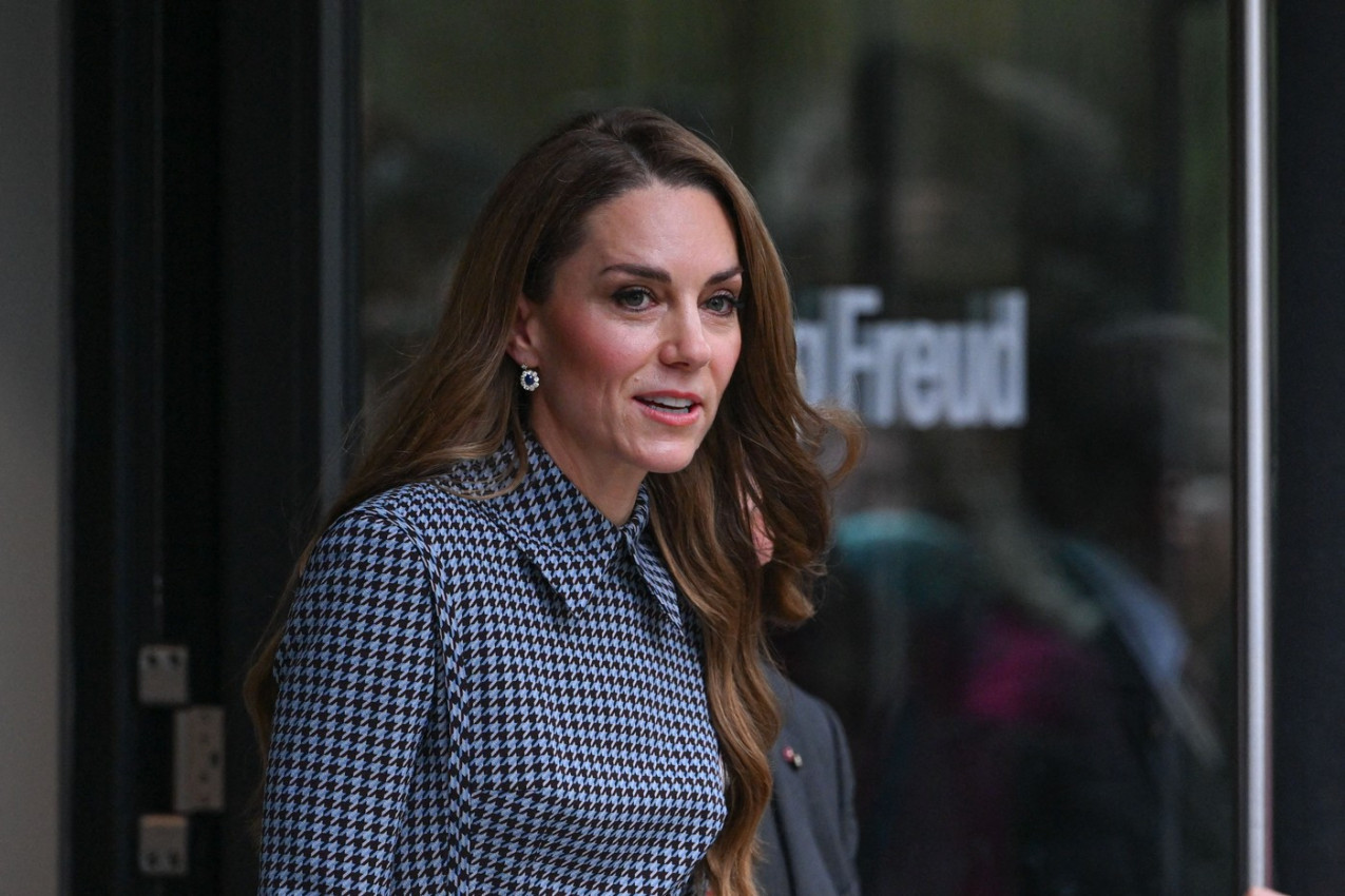 Princeza ukrala šou: Princ Vilijam nije imao izbor, morao je da se uklopi uz savršen kaput KEJT MIDLTON (GALERIJA)