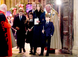 Čarolija za praznike: Kraljevska porodica na božićnoj službi