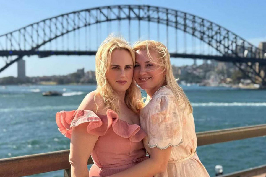 Glumica koja je bila nevina do 35. čeka drugo dete sa ŽENOM: Očarala je muškarce, ali njeno srce je ukrala ONA (FOTO)