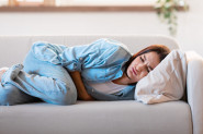 Menstrualni bolovi jači su zimi - evo kako možete efikasno  da ih ublažite