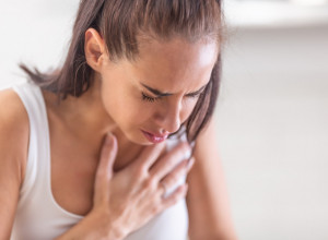 Ova OPASNA ARITMIJA često dovodi do moždanog udara - prepoznajte simptome na vreme, dok još može da se spreči!