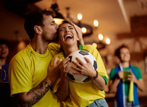 Tajna uspeha romantičnog braka: 5 navika parova koji ostaju ZAUVEK STRASTVENO zaljubljeni