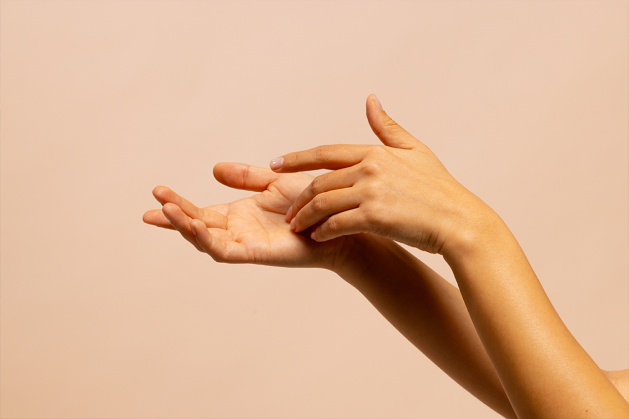 Ako primetite CRVENILO NA DLANOVIMA - možda je u pitanju opasna bolest jetre, pravac kod lekara!