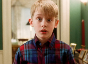 Ovako danas izgleda Kevin iz filma "SAM U KUĆI": Otac mu uništio život, zlostavljao ga i uzimao mu svu zaradu (GALERIJA)